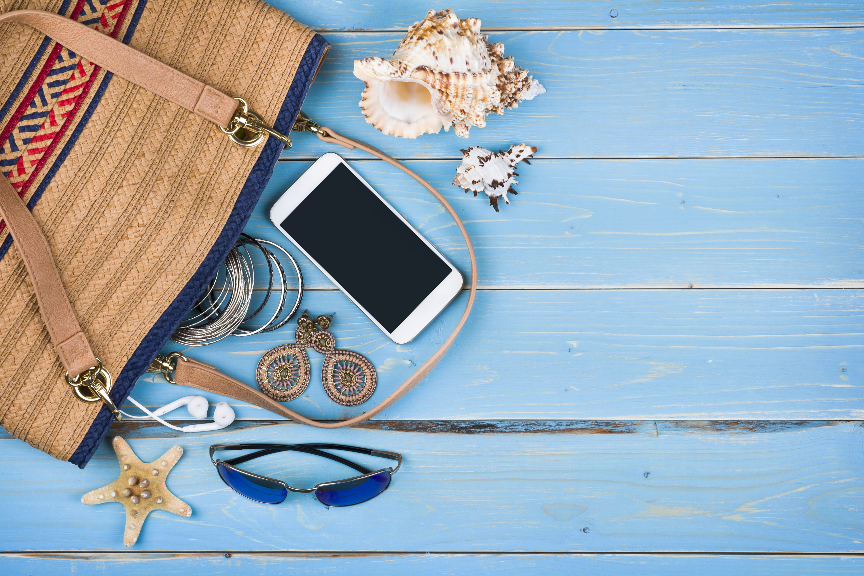beach bag | beach | beach day | beach bag necessities | necessities | things you need in your beach bag