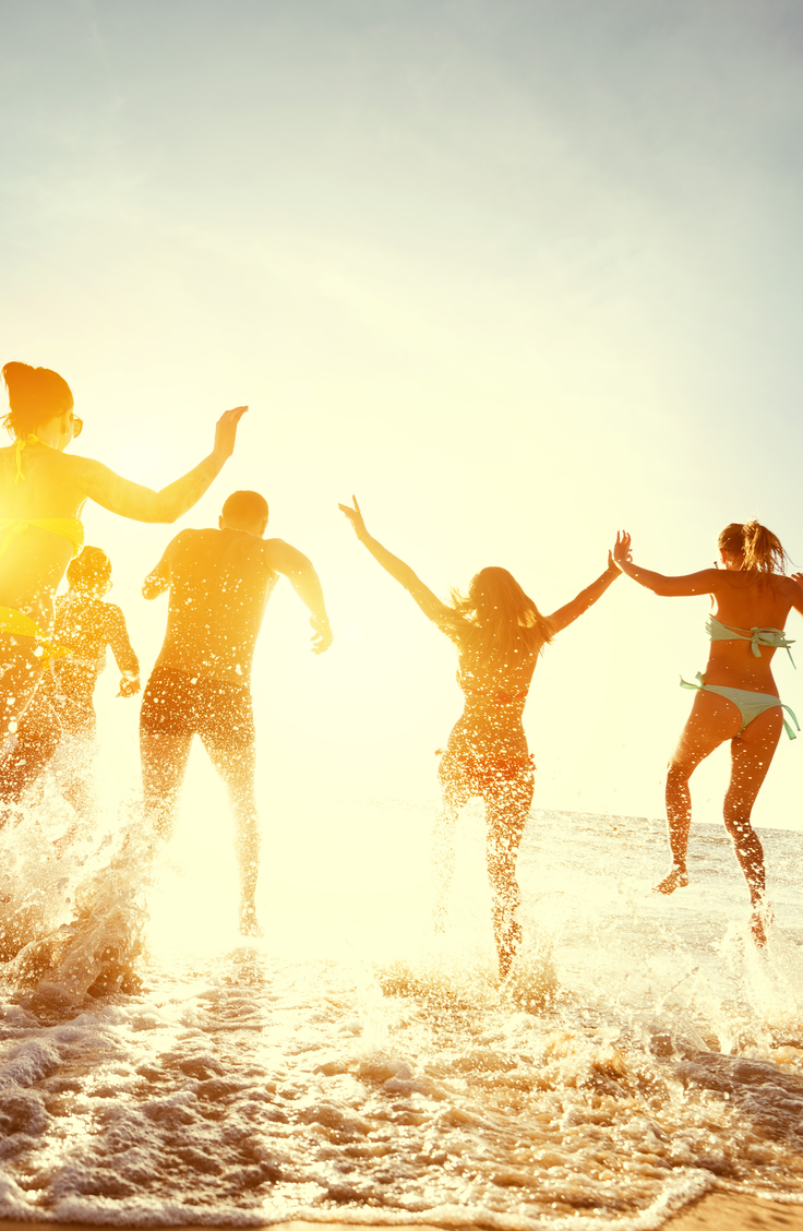 Now that the weather is warming up and the UV rays are stronger, wearing sunscreen has never been so important. But instead of using the store-bought kind, I recommend making your own DIY sunscreen. It's a fun project for the family too!
